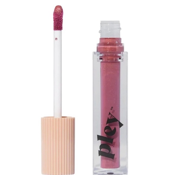 Pley Beauty Other - PLEY BEAUTY Lust + Found Glossy Lip Lacquer in Lupe